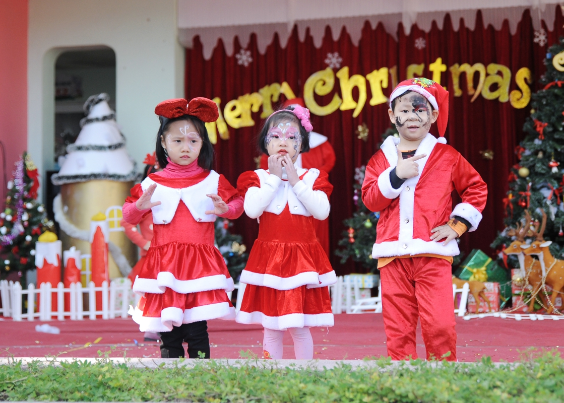 Vui Noel và mừng sinh nhật tháng 12 (12).jpg